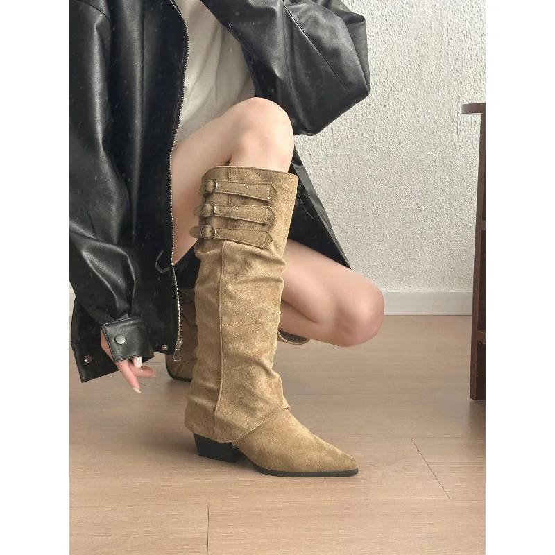 

TOPHQWS 2025 Новые осенне-зимние женские высокие сапоги в стиле ретро, замшевые женские ковбойские сапоги до колена с острым носком, сохраняющие тепло женской обуви