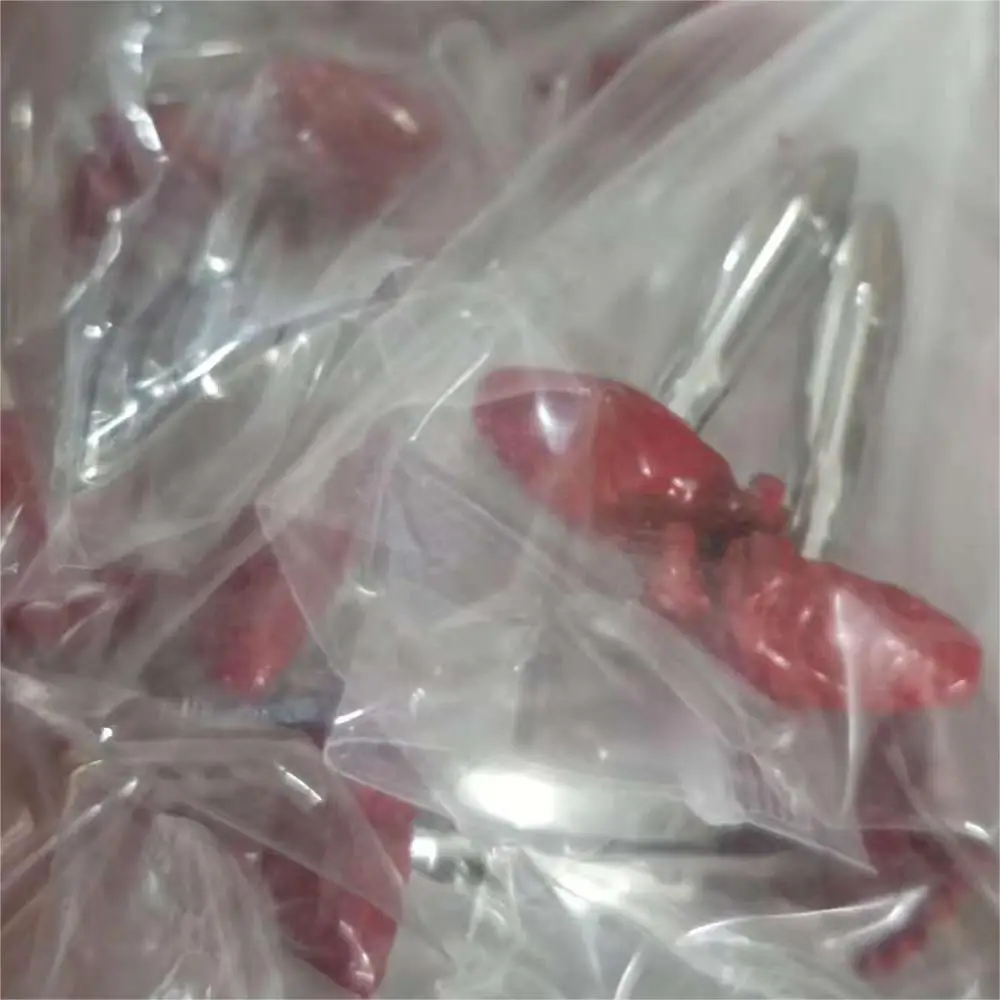 2 قطعة أزرار أكمام رجالي على شكل قلب أحمر فاسق، تصميم تيكر، زر كم من المينا