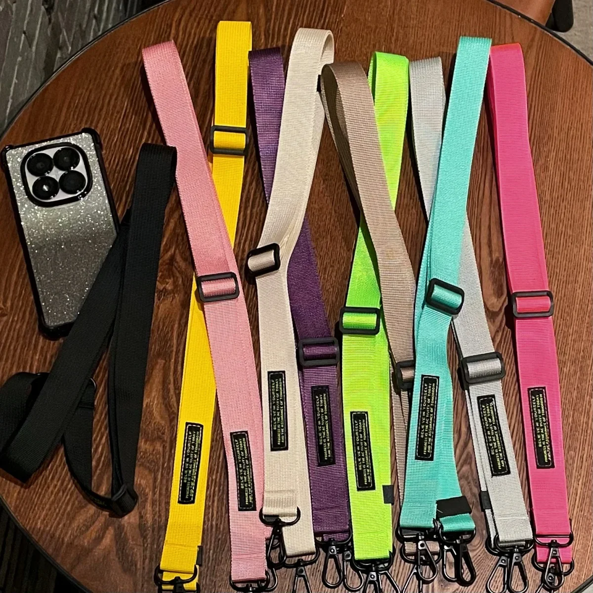 

Стильный длинный ремешок для телефона, диагональный плечевой ремень, регулируемый шейный ремешок, чехол для мобильного телефона, подвесная веревка с защитой от потери