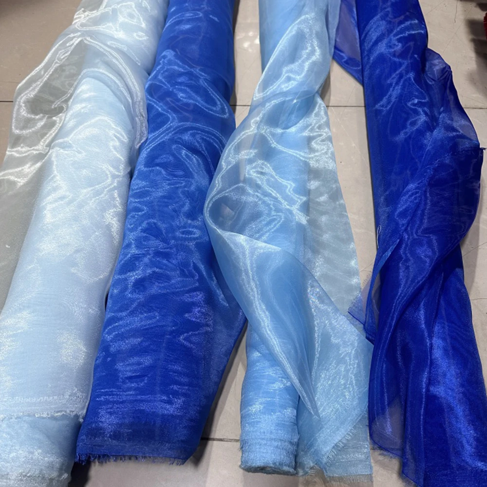 Klein Mavi Parlak Yüz Ipek Kristal Buz Gazlı Bez Modelleme Kumaş Düğün Düzenleme Tül Giyim Tasarımı 10 m Rulo
