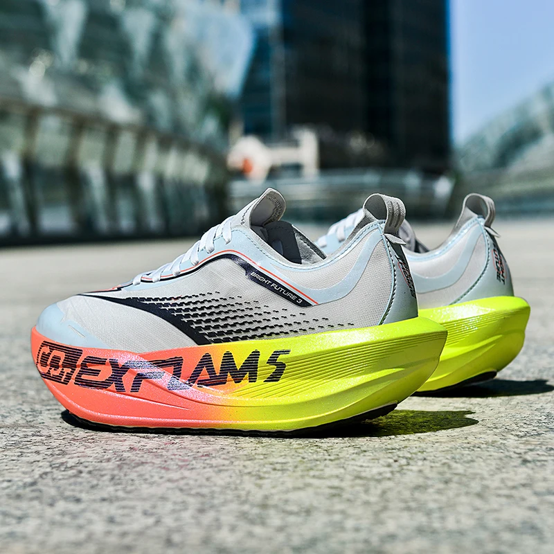 New 2025 Hot Sale Breathable Professional Comfortable Lightweight Wearable Running Shoes Marathon Training Shoes Very Good
