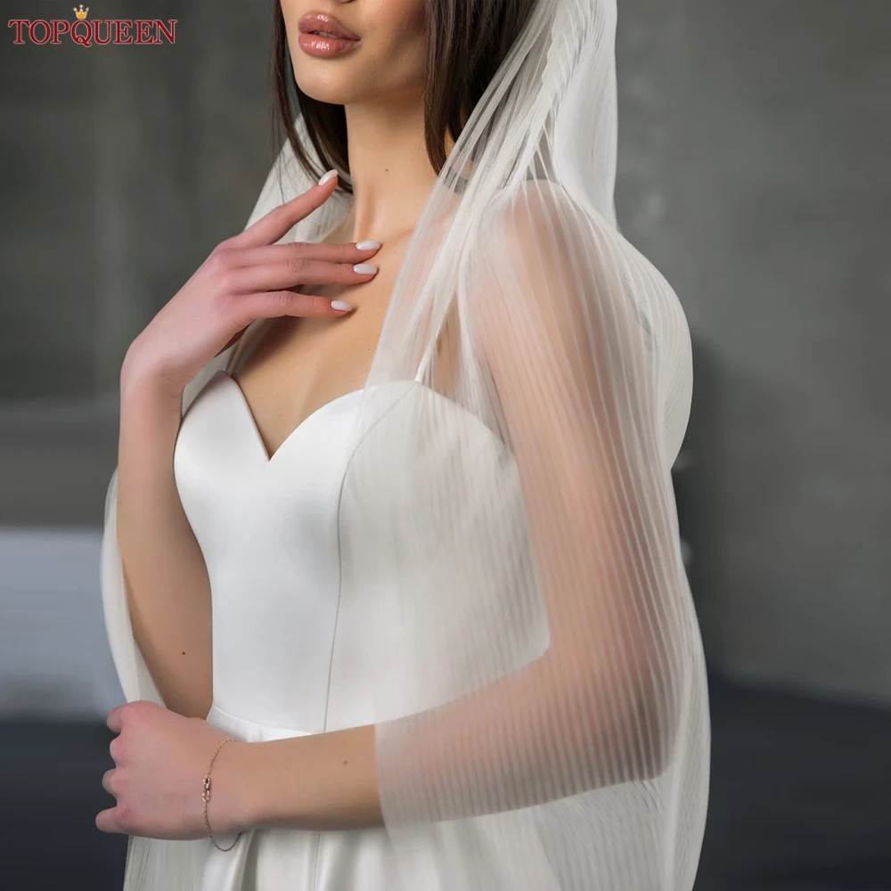 

TOPQUEEN Minimalist Wedding Veil Pleated Bridal Veil Bride Accessories 1 Tier Elbow Fingertip Waltz Length Veil with Comb V192