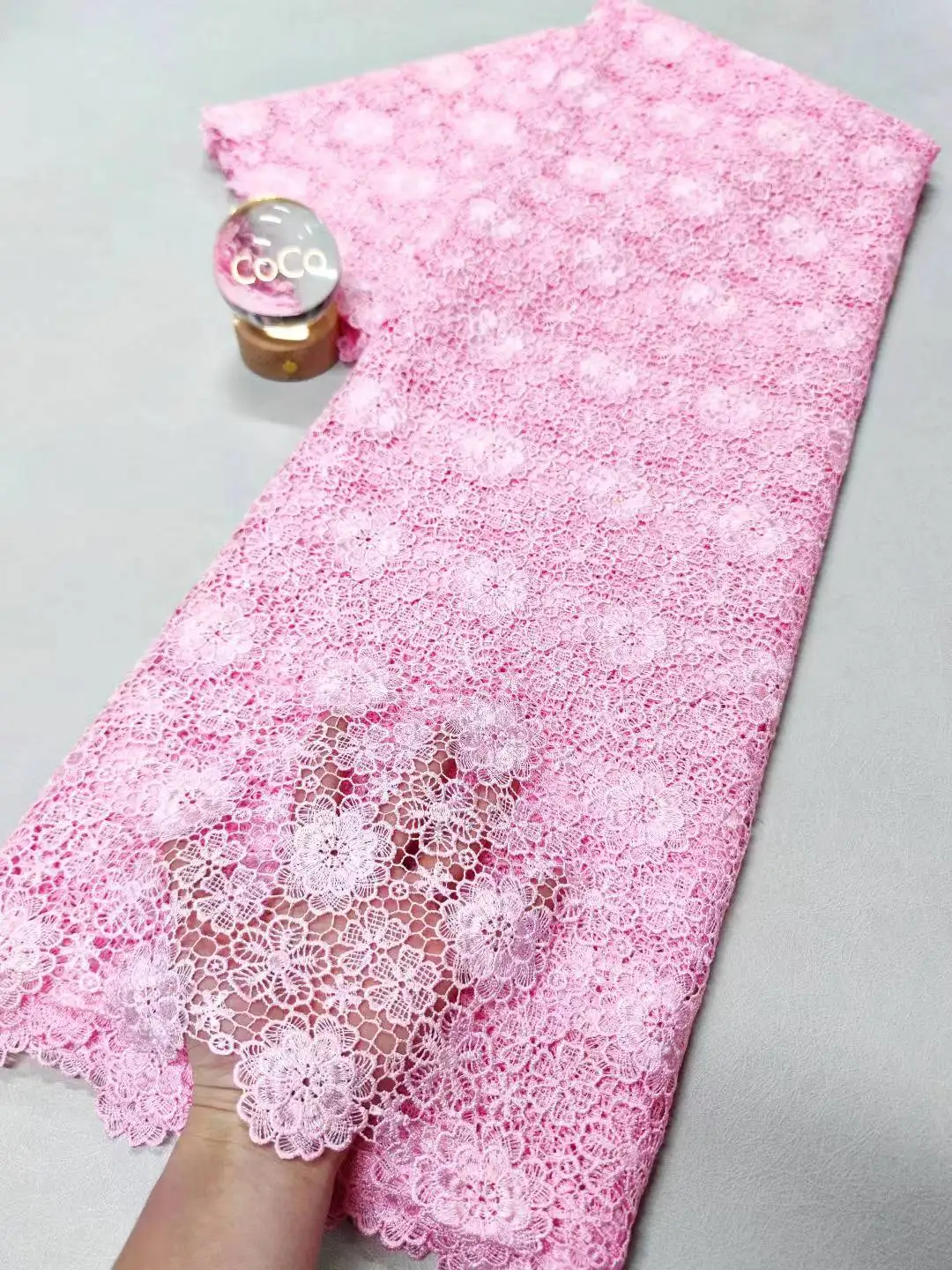 

2025 African Nigerian High-Quality Embroidery Mesh Lace Fabric French Tulle Sequins for Wedding Party Dresses 5 Yards XL106