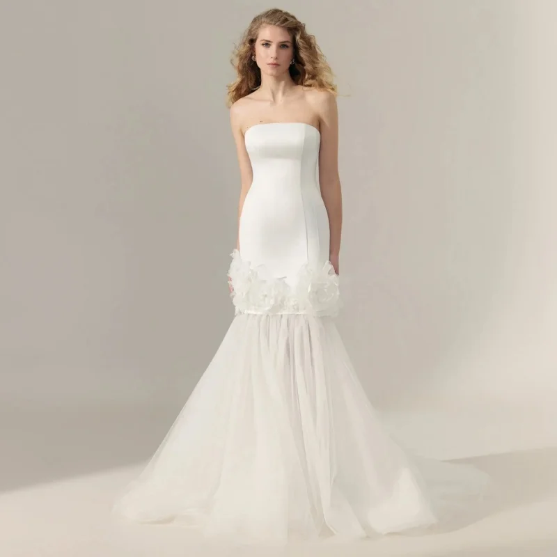 

Modern Romantic Strapless Satin Mermaid Wedding Dress 3D Floral Appliqués Tulle Skirt Court Train Bridal Gown Customized