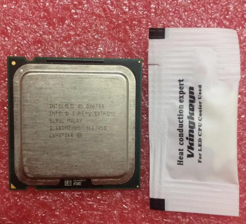 Processor CPU Intel Core 2 Extreme QX6700 2.66 GHz Quad-Core 8M 1066MHz LGA775