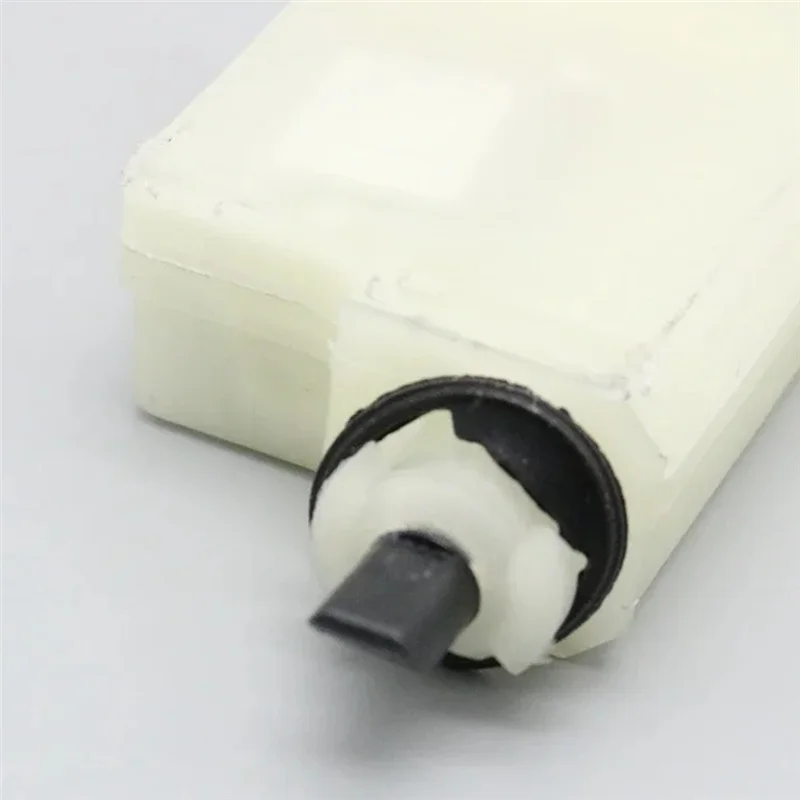 Attuatore apri motore coperchio serbatoio carburante per Infiniti QX80 QX56 QX60 Nissan Armada Maxima Pathfinder Y62 Teana 78850CA00A