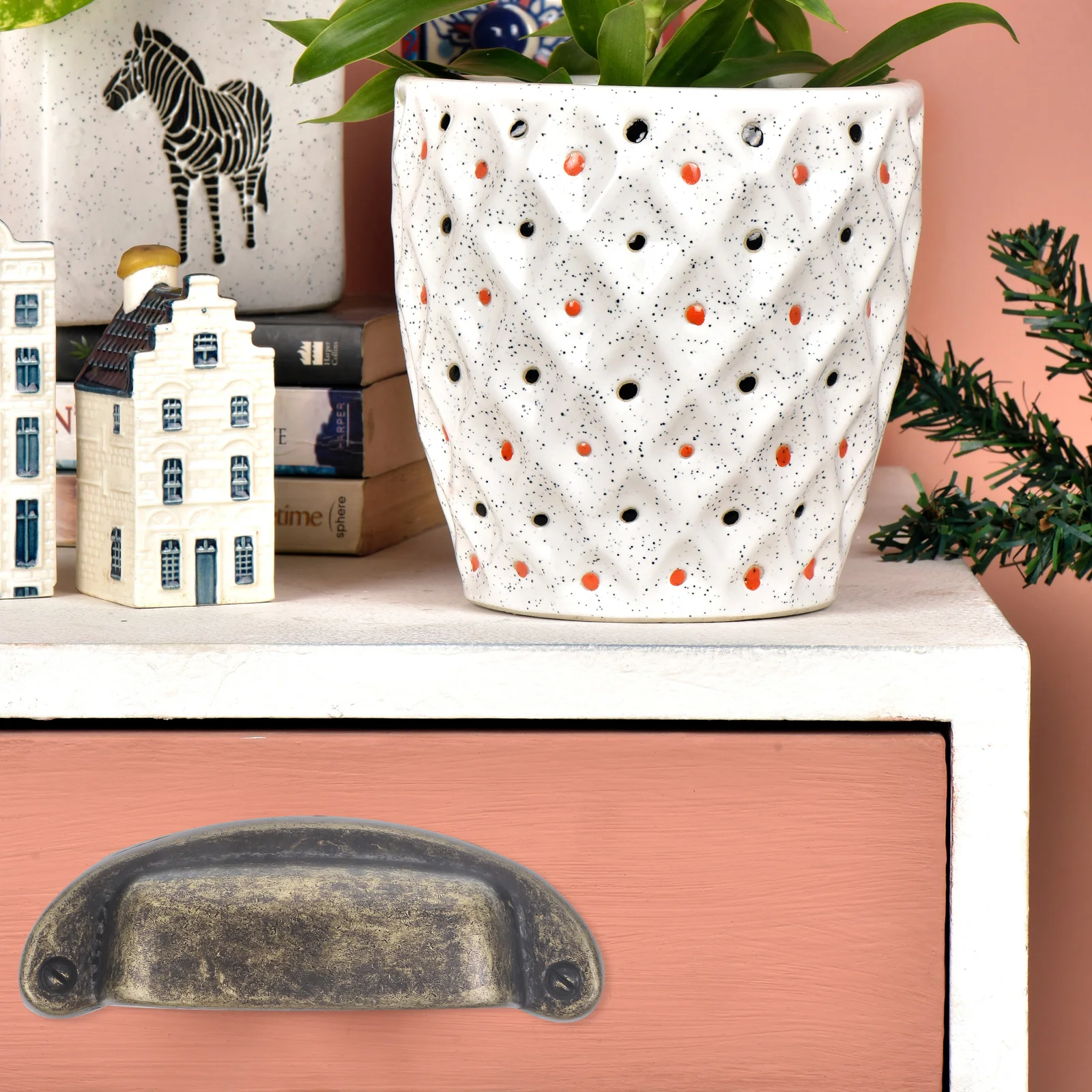 

4Pcs Metal Shell Cabinet Handles Finish Drawer Pulls for Kitchen Wardrobe Dresser Cupboard Door Furniture Upgrades