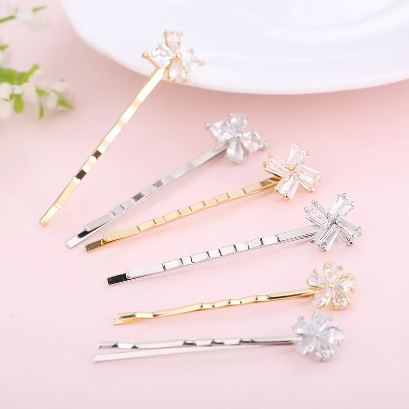 Chic Hair Clip with One-prong and Shiny Rhinestone for Ladies Hair Accessories,Simple Yet Elegant Hairpin for Commuting