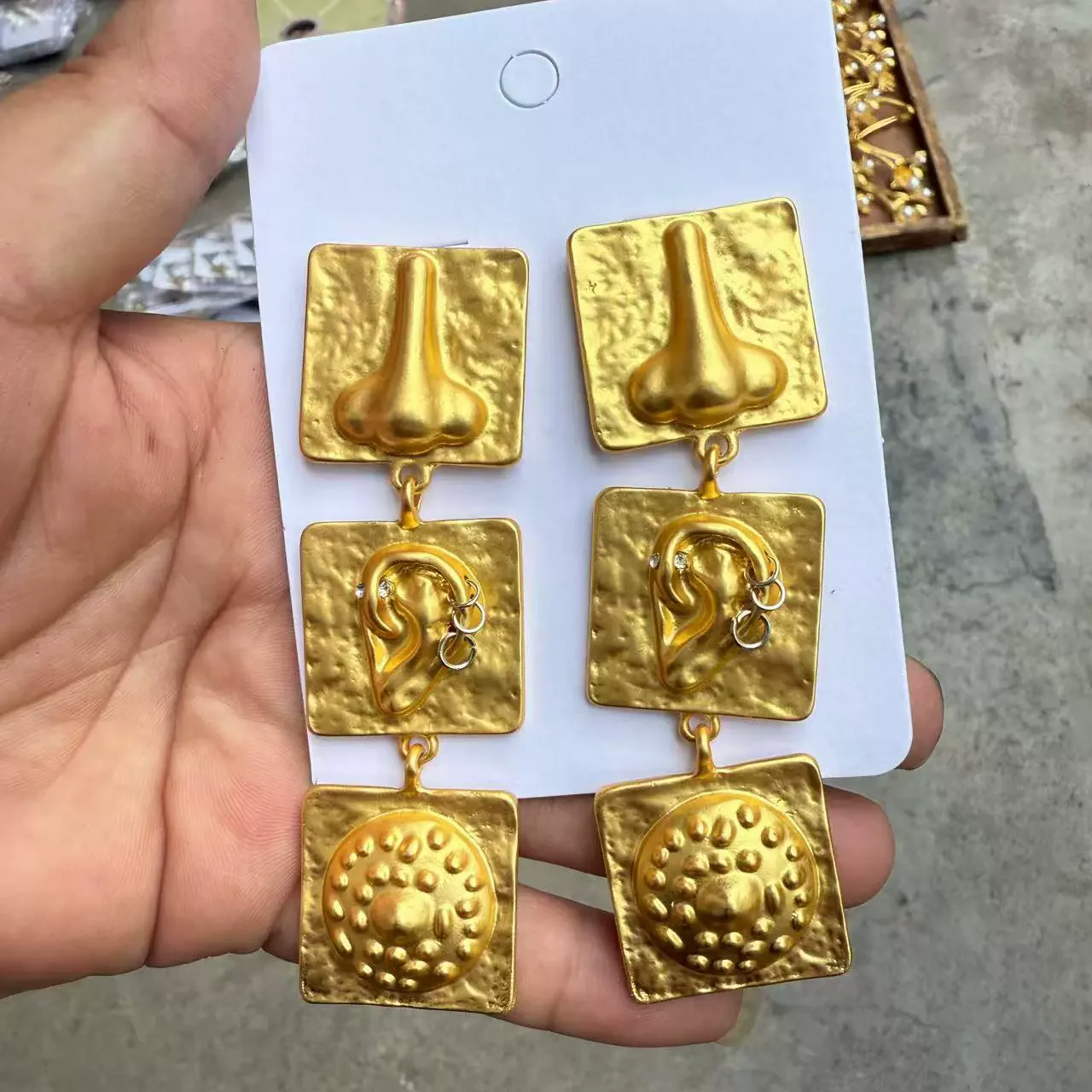 French Retro Embossed Nose And Ear Square Patchwork Earrings Unique Fashionable Earrings Women Trendy Jewelry Accessories