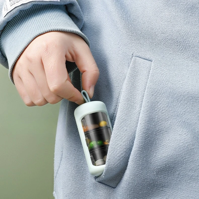 

Portable Mini Medicine Sealed Box, 3-bedroom Pill Storage Box, Large Capacity, Medicine Box Keychain