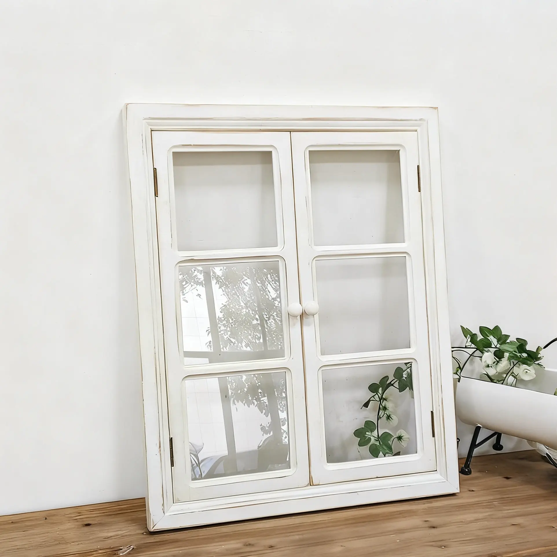 Retro solid wood begonia glass fake window imitation Chinese decorative background wall shooting props window with glass