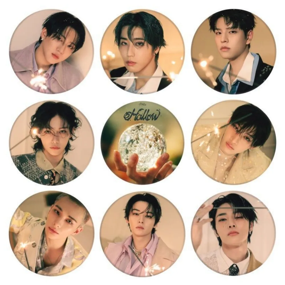 

Stray Kids skzoo JAPAN 3rd Mini hollow Latest Tin Badge KPOP Souvenir Gift Bang Chan