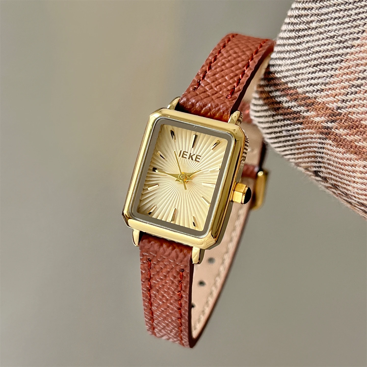 Classic high aesthetic temperament square thin strap watch for women, simple and exquisite quartz watch for women