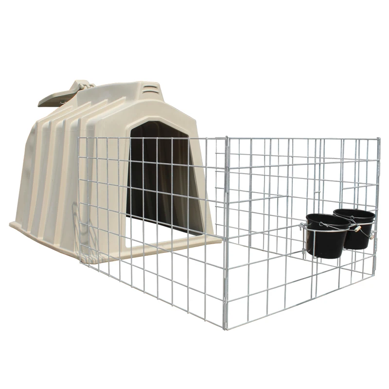 Imported PE Material Calf Hutch House with Galvanized Fence and Plastic Feeding Bucket for Dairy Farm