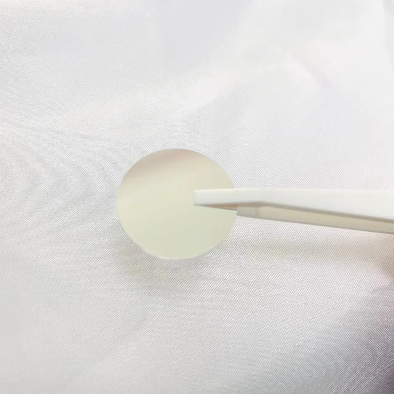 크기 직경 28mm 원형 656nm-20nm 센터 Ha H-alpha 협대역 통과 필터 유리