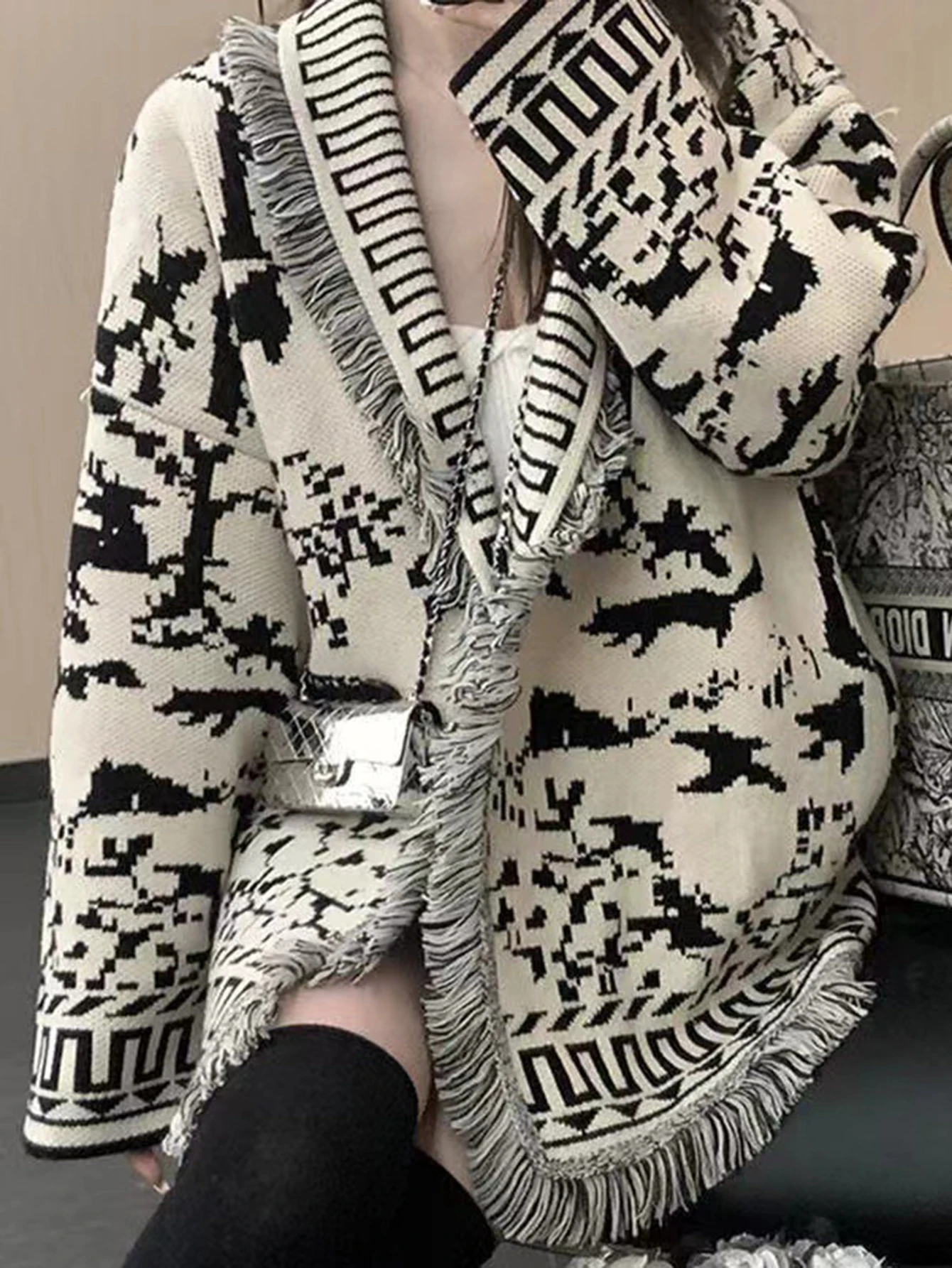 

Women's Full Print Tassel Long Sleeve T-Shirt Autumn Winter Daily Basic Lapel Regular Fit Top for Casual Wear