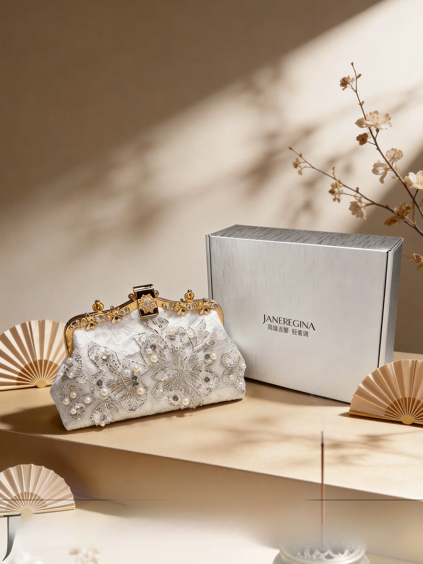 Large Capacity Embroidered Pearl Wedding Banquet Handbag Bamboo Node High-End Customized Ethnic Style Evening Bag for Women