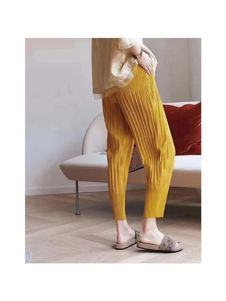 Miyake Fashion Classic Versatile Carrot Pants Loose High Elasticity Folded Small Legged Haren Pants for Women