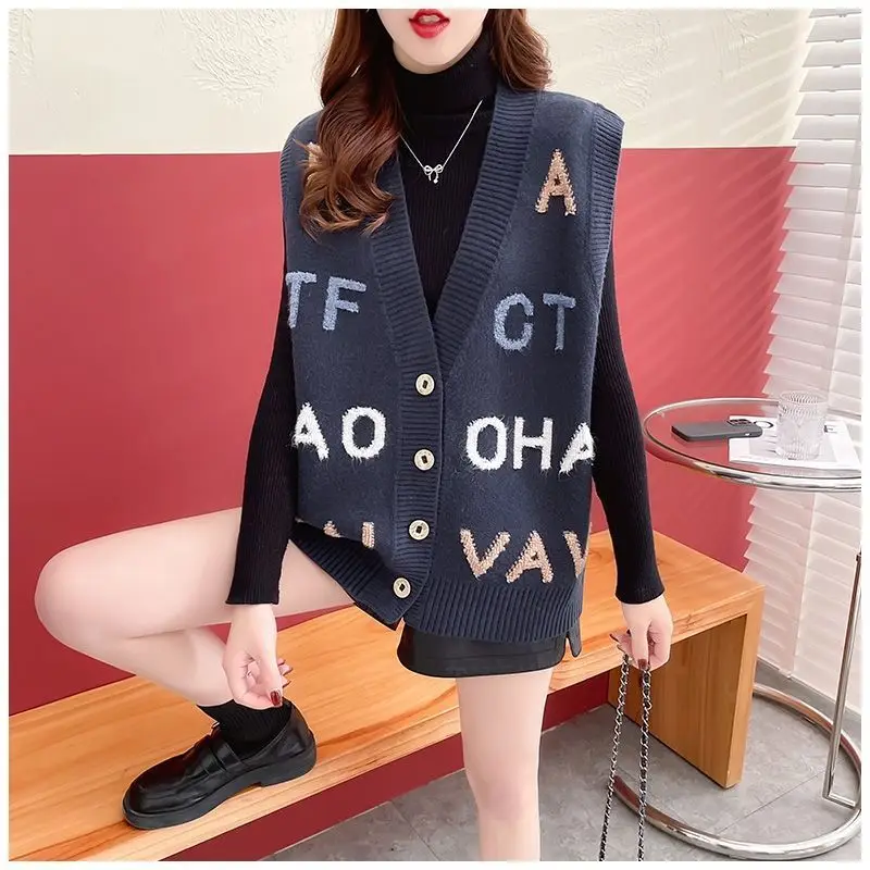 New Women\'s Vest for 2024 Hot Spring Clothing Knitted Vest Letter Three-dimensional Jacquard Vest Cardigan Outer Sweater