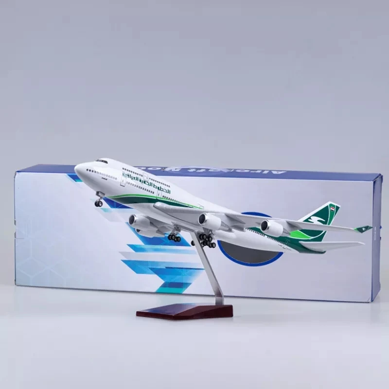 

47cm Airplane Model Toys 747 IRAQI Airways Aircraft Model With Light And Wheel 1/150 Scale Diecast Plastic Alloy Plane