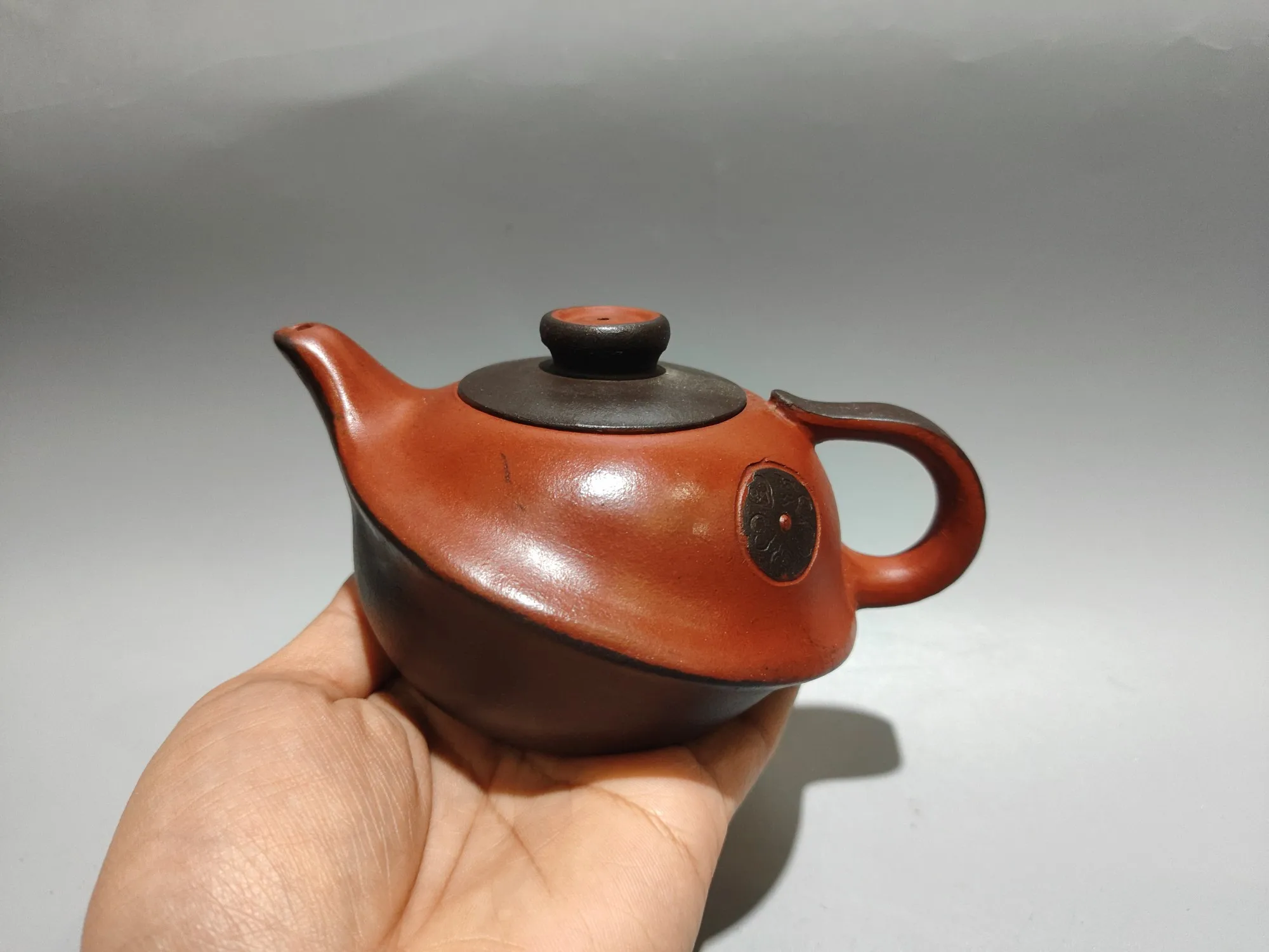 Purple Clay Pot Tai Chi Twisted Pot two-color Bagua Pot Handheld components Study Amass wealth Kettle Teapot  Pot Tea