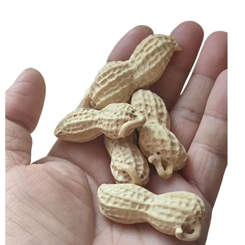 Yellow poplar peanut shaped hand-held pendant, hand carved, not easy to produce, do not take photos if you do not like it