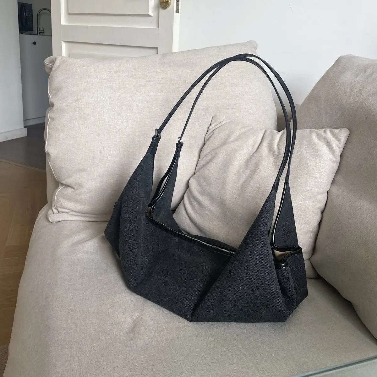 

Simple Linen Canvas Shoulder Bag Women's 2025 New High-end Fashion Design Splicing Casual Messenger Tote Bag