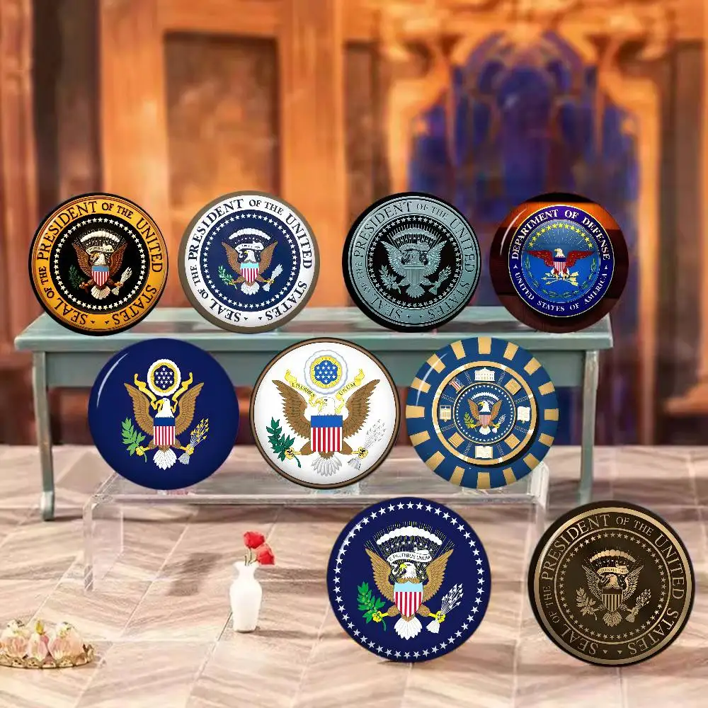 S-Seal Of The P-President 32/44/58mm Handmade Pin Round Snap-in Brooches for Backpack Cothes Accessories Badge Hat Decoration