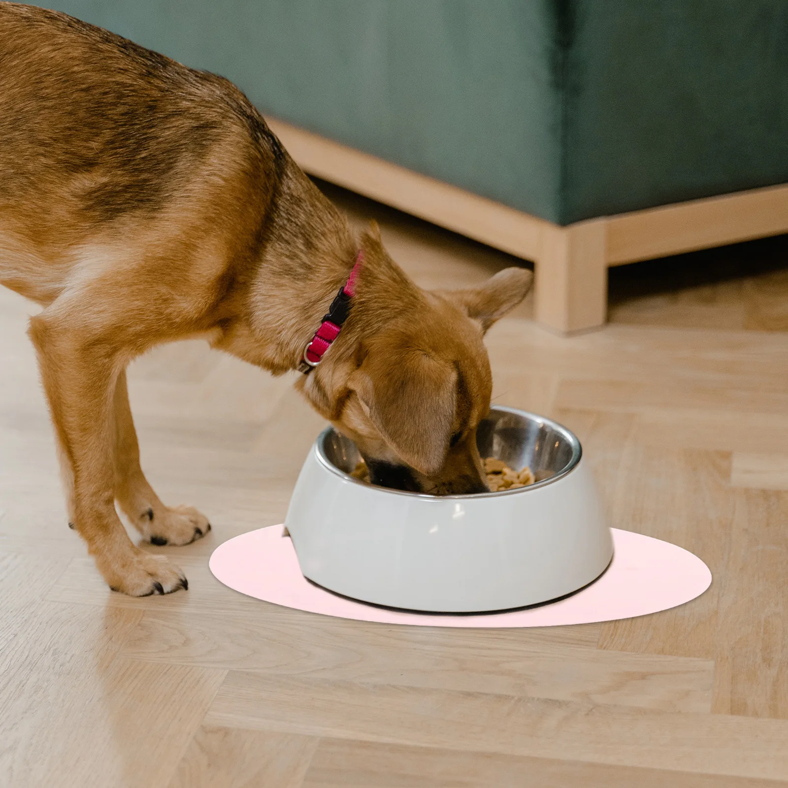 

Waterproof Silicone Pet Placemat Leakproof for Dog Cat Food Anti-Dirt Heat Insulated Bite Resistant Round Pink Floor Mat Dogs