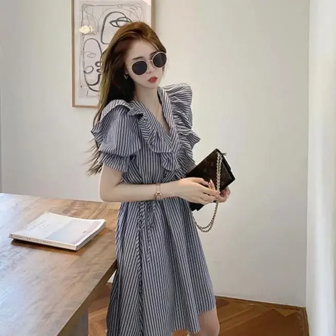 

Summer New French Striped Loose Doll Dress Female French Vintage Peplum Dress with Puffy Sleeves Women Dress