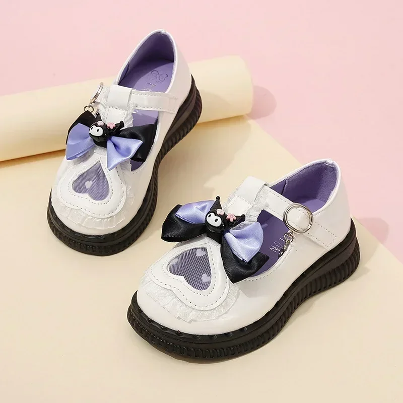 Sanrio Kawaii Kuromi sapatos de couro para meninas, princesa legal, sola macia, doce, desenhos animados bonitos, presente infantil, acessórios de anime, novo