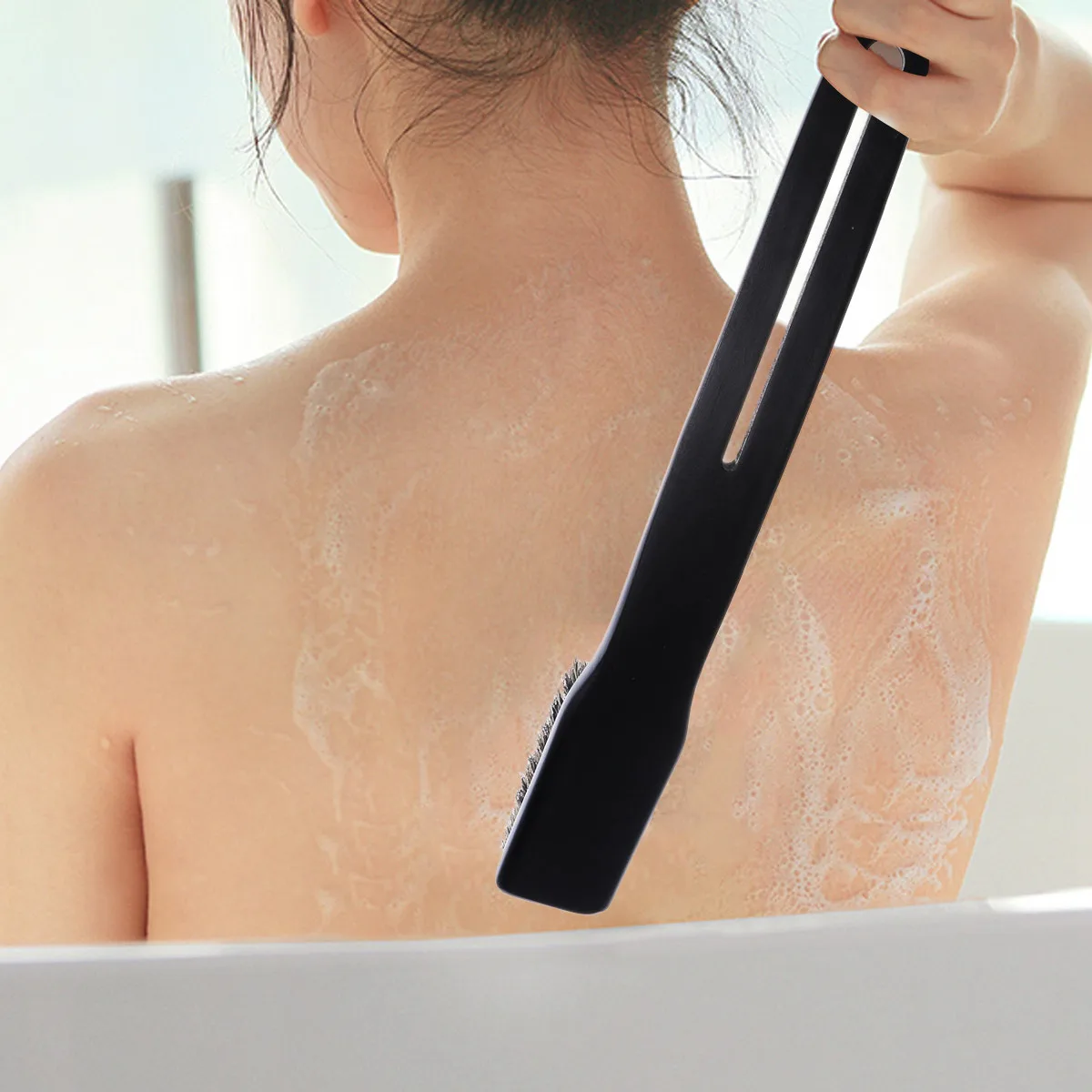 

Набор из 2-х щеток для душа с длинной ручкой, натуральной щетиной, для отшелушивания и ухода за телом, стимулирует кровообращение, очищает кожу