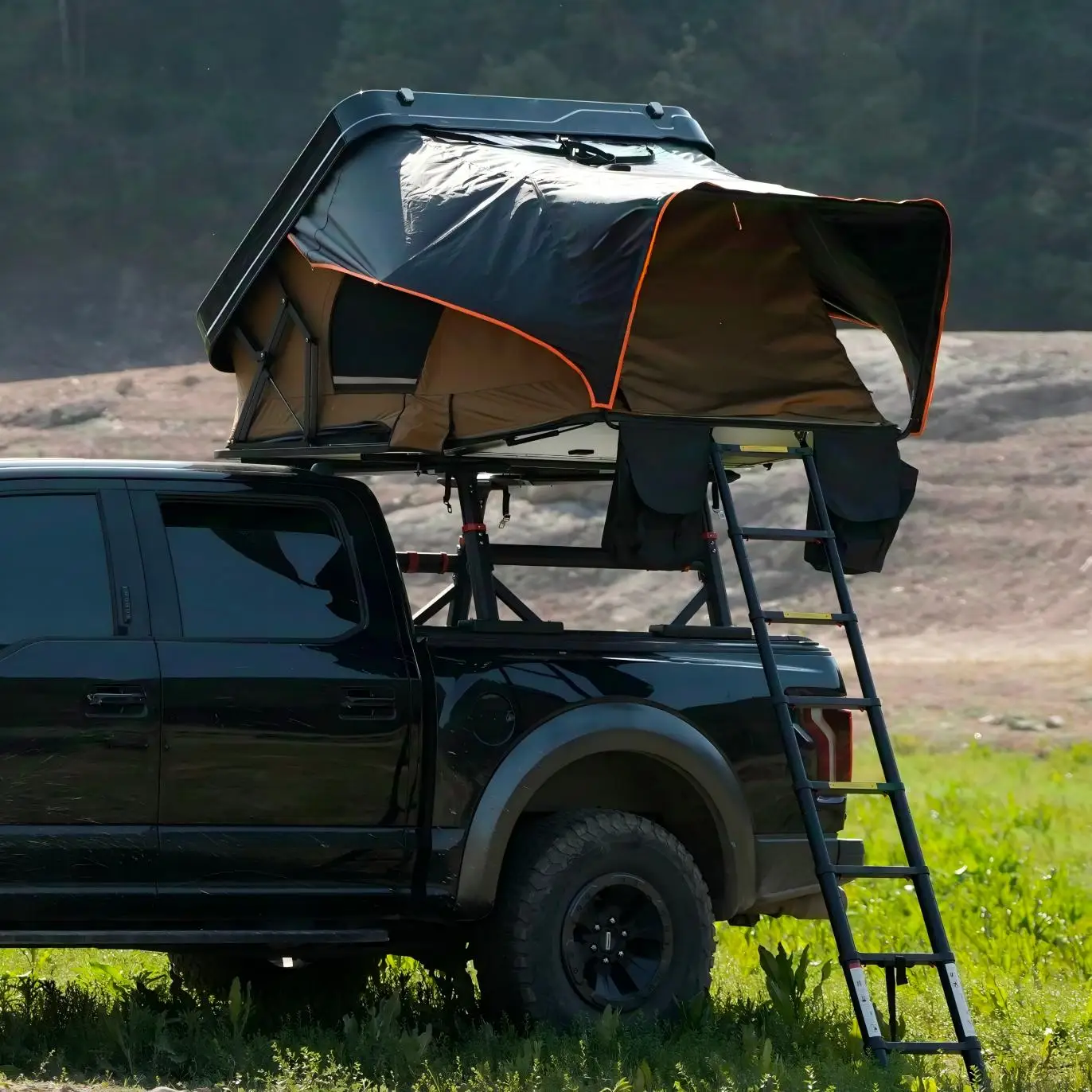 Vehicle Compatible Hard Shell Rooftop Tent 2-3 Person Waterproof All Season 4x4 Offroad SUV Models Roof Rack Quick Automatic