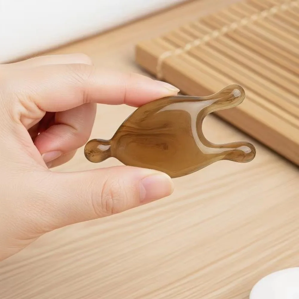 New Resin Guasha Scraper Tool Manual Meridian Dredging Guasha Massage Comb Eye Care Portable Facial Massage Tool Eye Massage