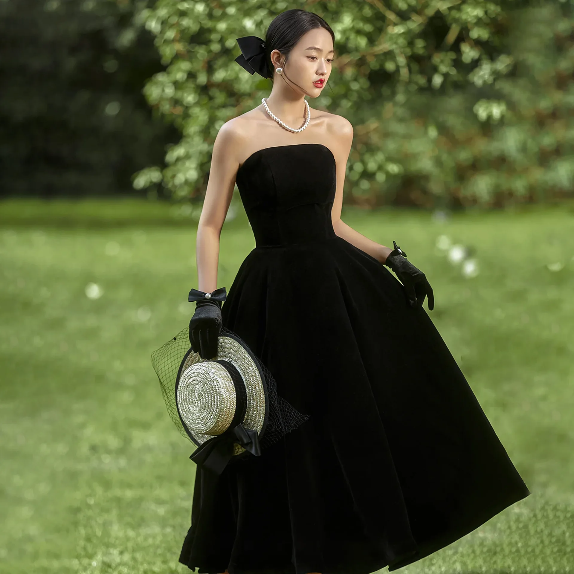 Black Velvet Evening Dress French Simple Banquet Strapless Evening Dress Mid Length Light Wedding Dresses Ball Gown for Women