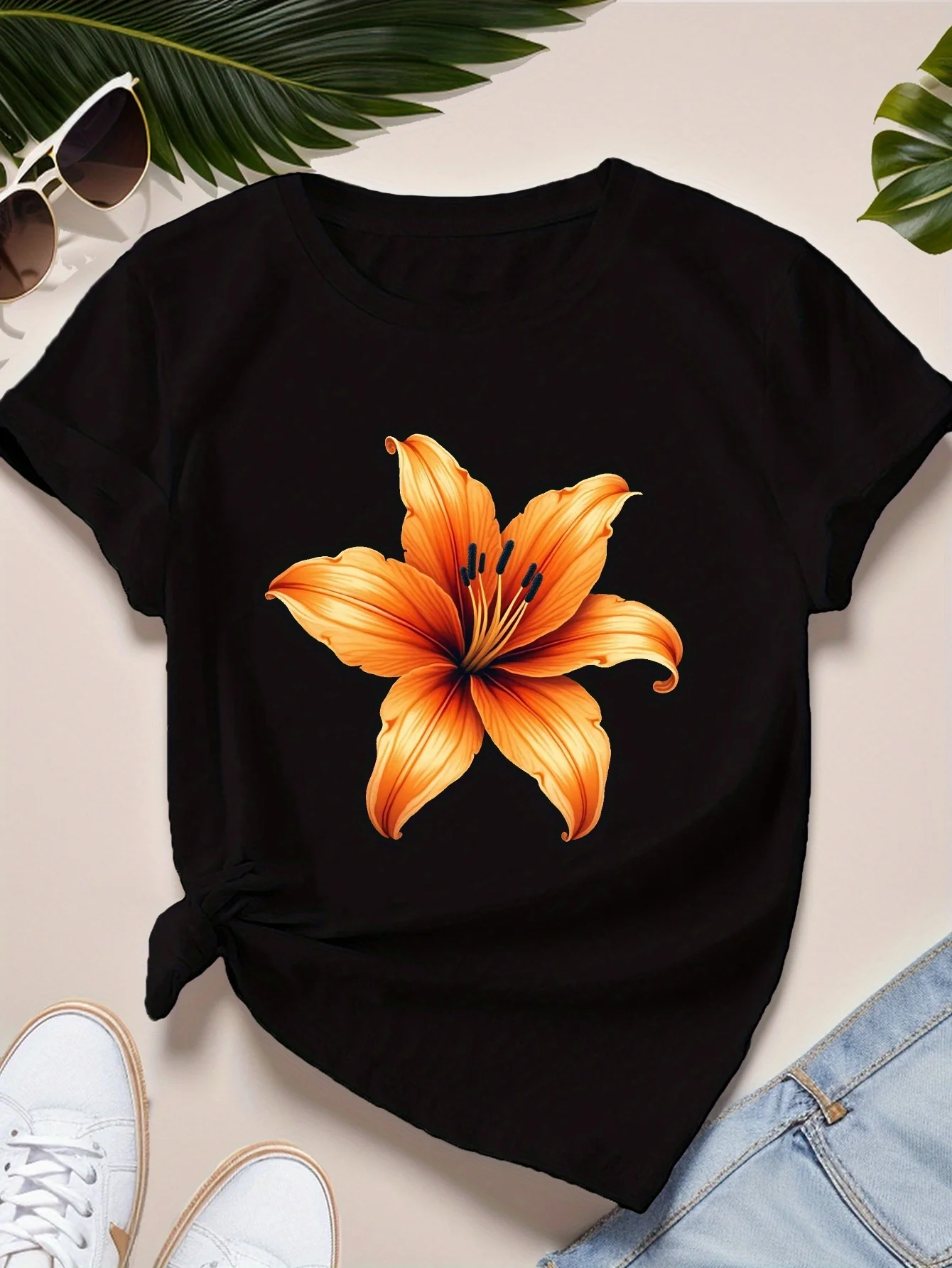 Vibrant Orange Lily Graphic Women's Casual Short Sleeve T-Shirt Round Neck Harajuku Short Sleeve Casual Women Clothes