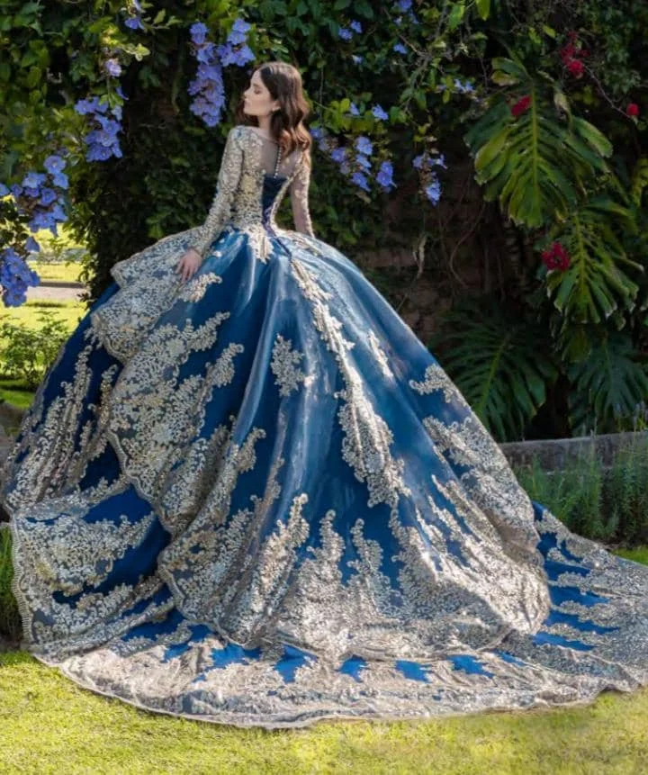 2022 فساتين Quinceanera زرقاء كم طويل دانتيل ذهبي مزين بالخرز المكسيكي الحلو 15 فستان منتفخ تنورة Vestidos 16 Anos