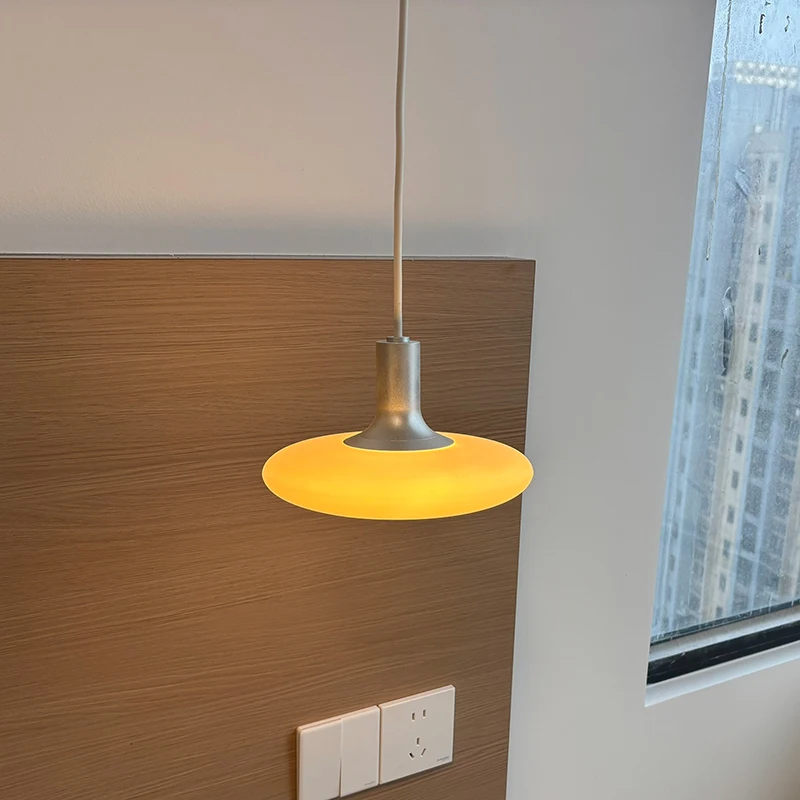 lampe-suspendue-moderne-ilot-de-cuisine-salle-a-manger-plafond-contemporain-luminaires-suspendus-pour-cuisine-salle-a-manger-chevet