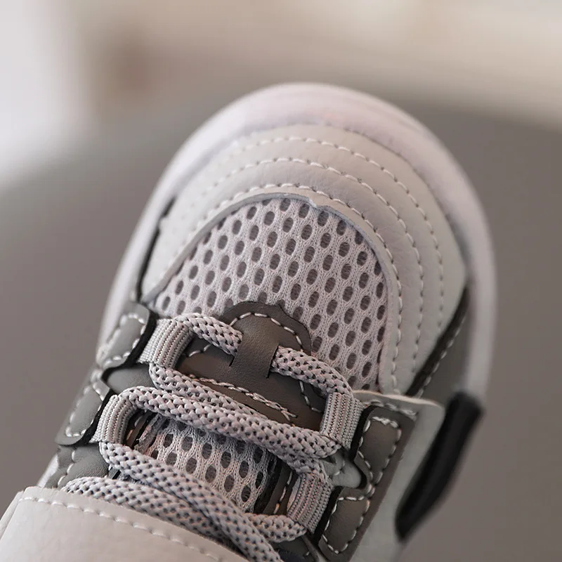 Chaussures de sport pour enfants de 1 à 6 ans, baskets respirantes à semelle souple, chaussures d'extérieur décontractées, pour garçons et filles