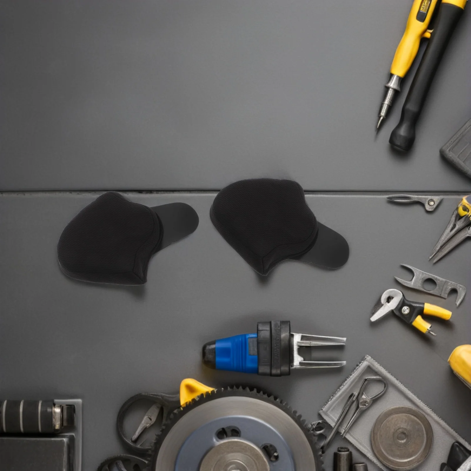 

2Pcs Motorcycle Ear Covers Half Ear Pads Windproof Noise Reducer Winter Protection Cycling Riding Accessories