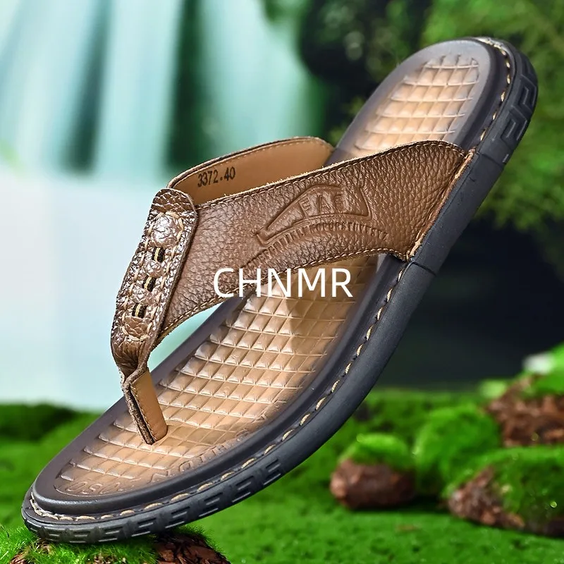 New Slippers for Man Outdoor Korean Summer Trendy Men\'s Flip Flops Beach Casual Fashion  Bathroom Flats Genuine Leather Shoes