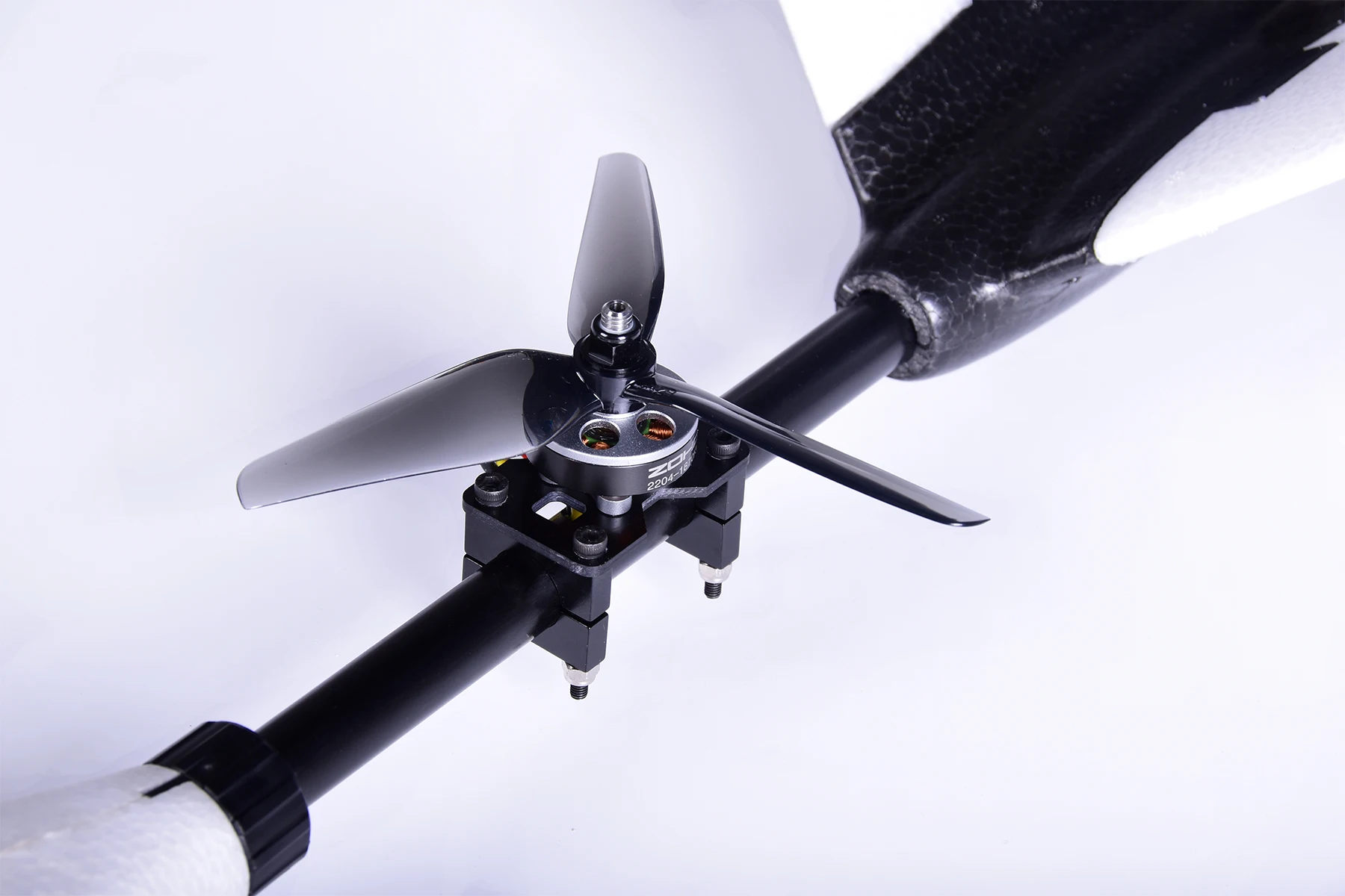 ZOHD Altus 980mm Wingspan Three Motor V-Tail EPP FPV RC Airplane in Stock: T-1 VTOL-PNP FPV Airplane thumbnail 6