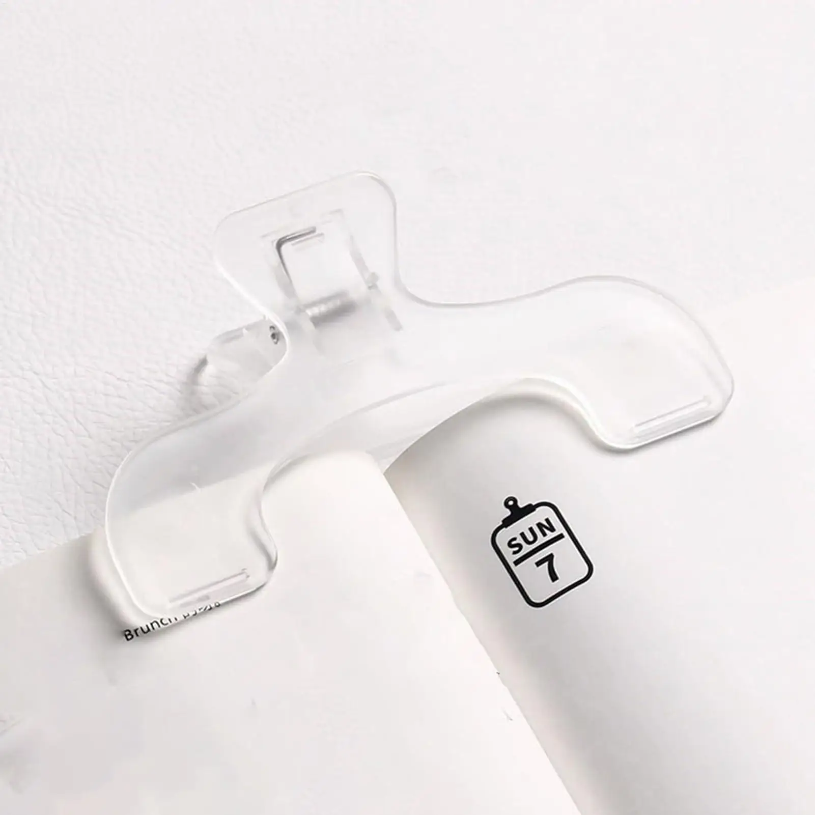 Plastic Book Clip Simple Reading Aid Fixed Book Holder Bookmarks Creative Design Thick Page Markers Novelty Organization