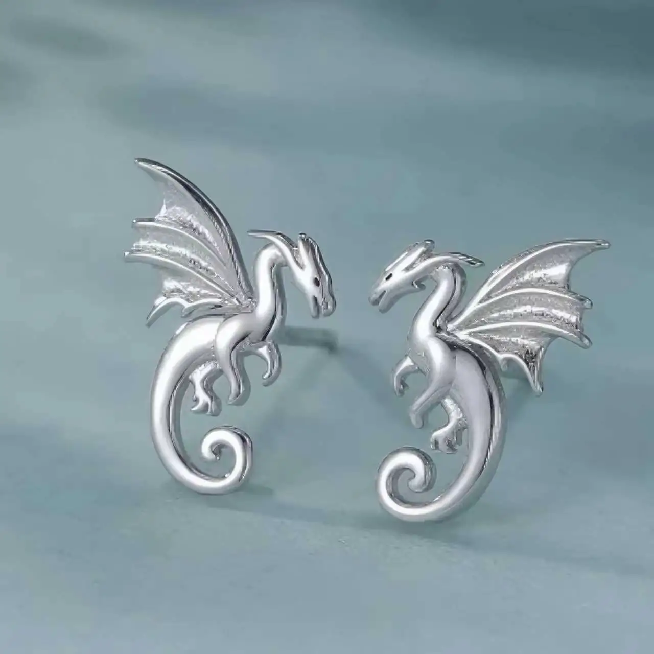 Gothic-Punk Style Distressed Winged Pterodactyl-Shaped Women's Fashion Earrings, Suitable for punk Dark Streetwear Outfits