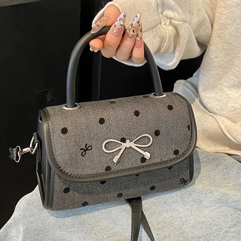 

MBTI Elegant Shoulder Bag for Women Dot Cute Bow Fashion Sweet Korean Style Handbag Casual Literary Exquisite New Aesthetic Bags