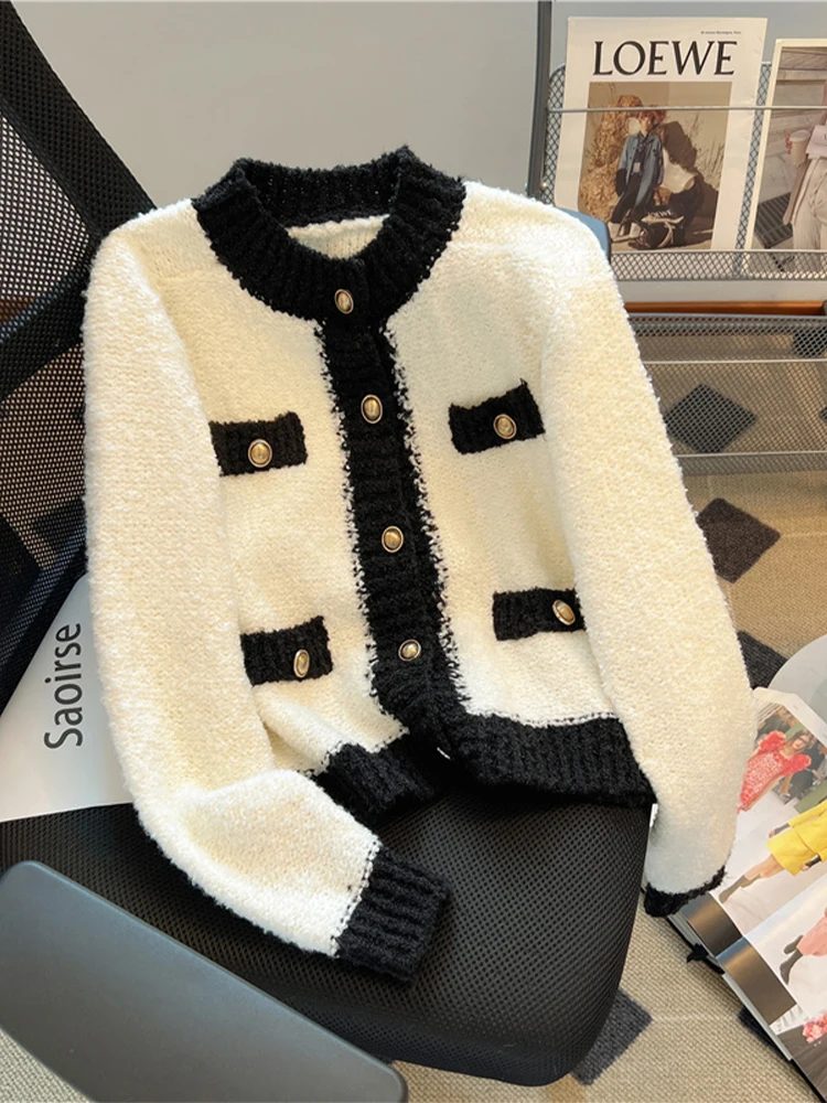 Women White Cardigan Two-tone Sweater Harajuku Long Sleeves Luxury Sweaters Jumper 90s Vintage Y2k 2000s Clothes Fashion Autumn