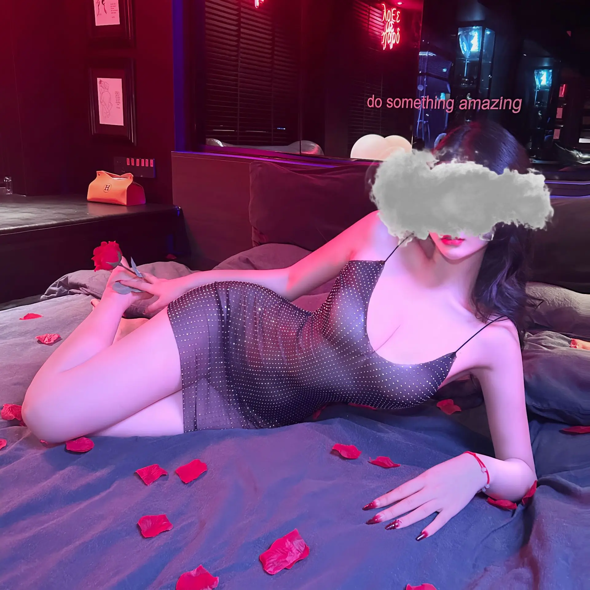 

Babydolls Яркая бриллиантовая юбка с глубоким V-образным вырезом на бедрах и прозрачной сеткой, сексуальное женское белье, женские пижамы, женское нижнее белье