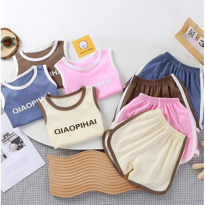 Kinderkleidung-Sets Buchstabendruck Ärmelloses Top + Shorts 2-teiliges Set Kinderkleidung Baby Mädchen Outfit-Set für 1 bis 7 Jahre