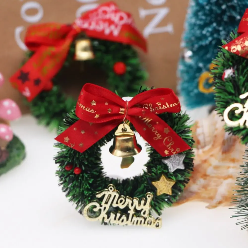 Party Supplies Plastic Polyester Christmas Wreath Five Pointed Star Mini Miniature Scene Green Red Rattan Ring Christmas
