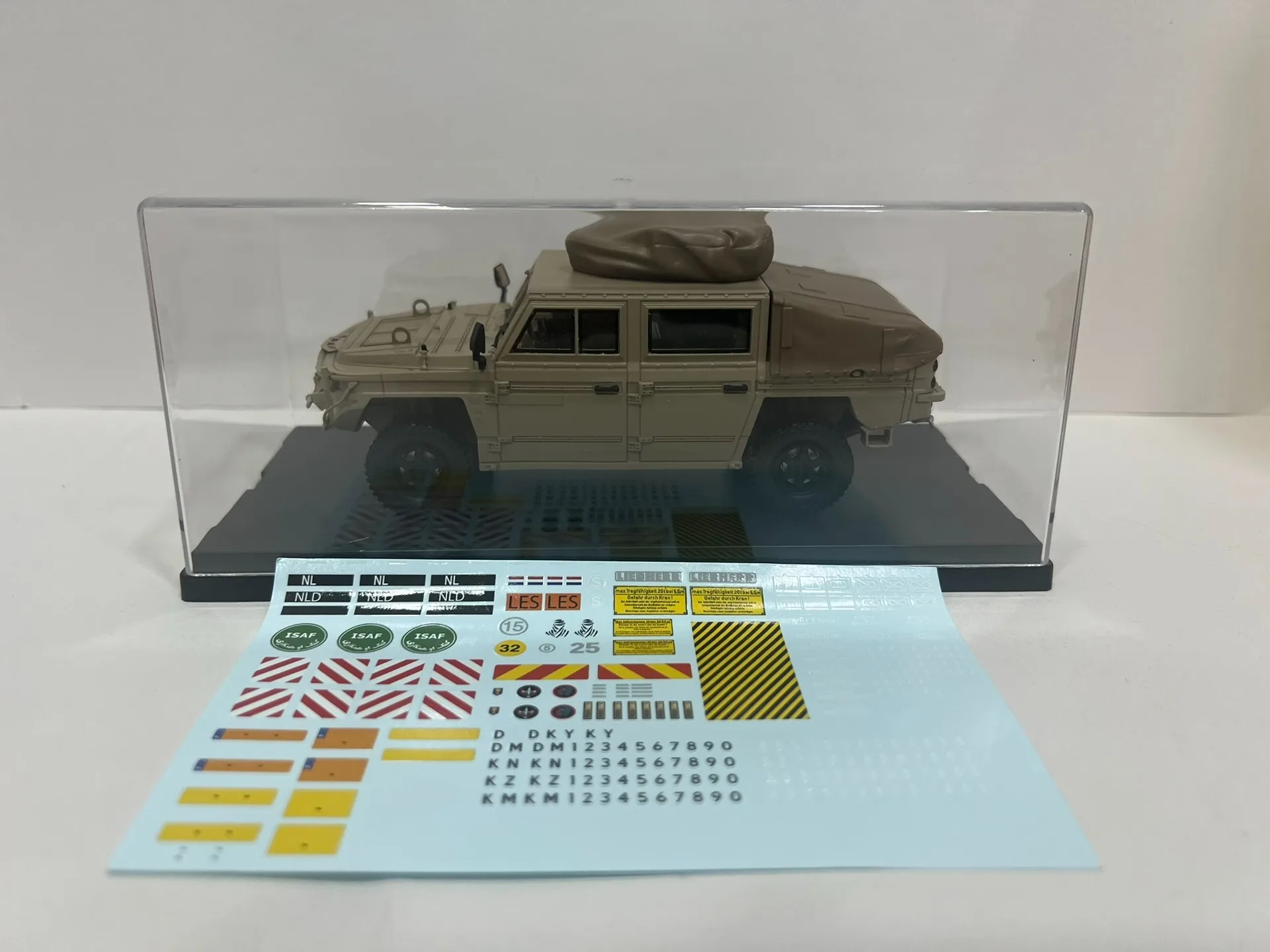 

Diecast 1/35 Scale Dutch Military Vehicle Resin Car Model Collectible Toy Gift Souvenir Display Ornament